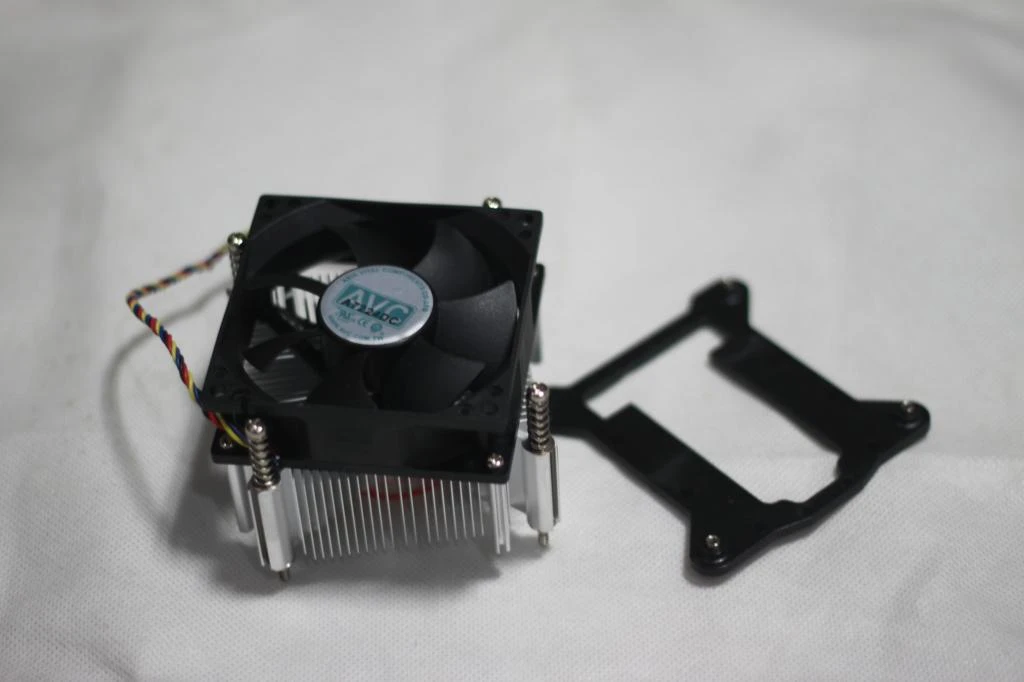 extrusion fan cooler